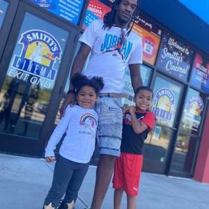 Meet your Posher, Leon